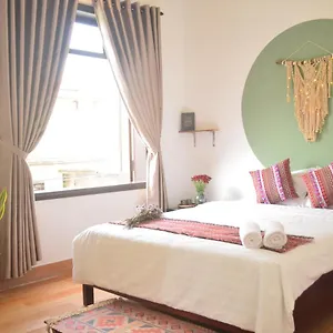https://corner-night-market-homestay.hotelsofhoian.com